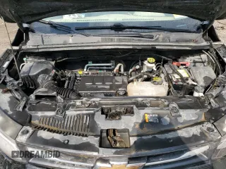 2020 Chevrolet Trax LT z VIN KL7CJPSB6LB331673, wystawiony jako Copart lot #64590854 z przebiegiem Nie podano mil oraz Szkoda całkowita • Salvage title. Historia ofert i sprzedaży dostępna na DreamBid. Obrazek 12.