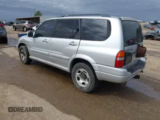 2002 Suzuki XL7 Standard z VIN JS3TY92V824101190, wystawiony jako IAAI lot #41749203 z przebiegiem 239 447 mil mil oraz . Historia ofert i sprzedaży dostępna na DreamBid. Obrazek 3.