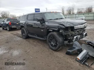 2024 GMC Hummer EV 2X with VIN 1GKB0NDE4RU104402, listed as a Copart auction lot 50191545 with 15,506 mi miles and Salvage Title. Bid and sale history available at carsss.com. Image 4.
