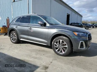 2023 Audi Q5 S line Premium Plus z VIN WA1EAAFY6P2052165, wystawiony jako Copart lot #52523495 z przebiegiem Nie podano mil oraz Szkody całkowita. Historia ofert i sprzedaży dostępna na DreamBid. Obrazek 4.