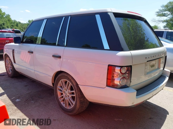 2011 Land Rover Range Rover HSE with VIN SALME1D46BA345416, listed as a IAAI auction lot 42554503 with 191,128 mi miles and . Bid and sale history available at DreamBid. Image 3.