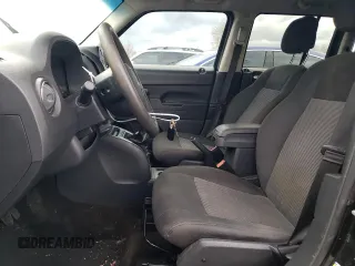2013 Jeep Patriot Sport with VIN 1C4NJPBA7DD276191, listed as a Copart auction lot 49012775 with 109,839 mi miles and Clean Title. Bid and sale history available at carsss.com. Image 7.