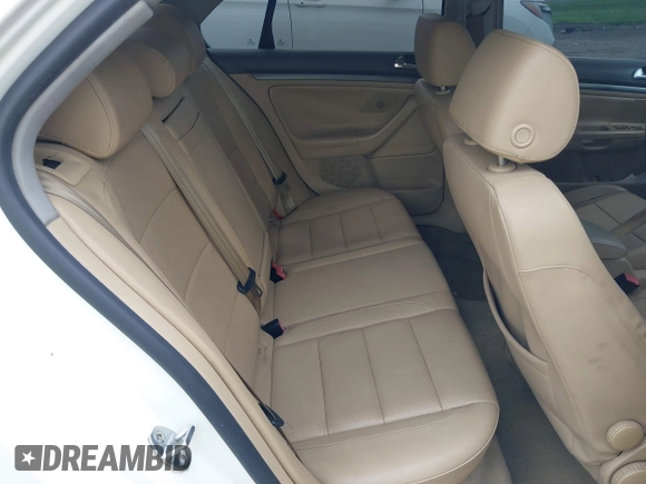 2005 Volkswagen Jetta with VIN 3VWRT71K35M643984, listed as a IAAI auction lot 42582459 with 216,866 mi miles and . Bid and sale history available at DreamBid. Image 8.