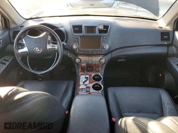 2011 Toyota Highlander Hybrid Limited with VIN JTEDC3EH0B2001564, listed as a Copart auction lot 82548214 with 0 mi miles and Salvage Title. Bid and sale history available at carsss.com. Image 8.