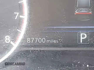 2020 Nissan Murano S z VIN 5N1AZ2AS4LN106699, wystawiony jako IAAI lot #42090949 z przebiegiem 87 700 mil mil oraz . Historia ofert i sprzedaży dostępna na DreamBid. Obrazek 16.