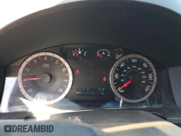 2011 Ford Escape Limited z VIN 1FMCU0E71BKC43259, wystawiony jako Copart lot #63933415 z przebiegiem 174 749 mil mil oraz Czysty tytuł • Clean title. Historia ofert i sprzedaży dostępna na DreamBid. Obrazek 9.