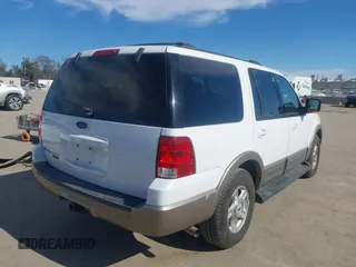 2003 Ford Expedition Eddie Bauer with VIN 1FMFU17LX3LB39801, listed as a IAAI auction lot 42021114 with 151,404 mi miles. Bid and sale history available at carsss.com. Image 4.
