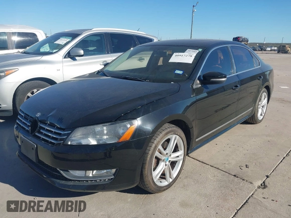 2014 Volkswagen Passat SEL Premium with VIN 1VWCS7A39EC080409, listed as a IAAI auction lot 40917278 with 140,783 mi miles. Bid and sale history available at carsss.com. Image 2.