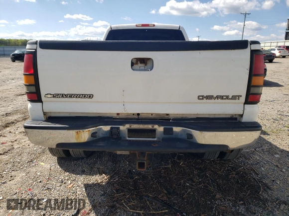 2003 Chevrolet Silverado 3500 LT with VIN 1GCJK33173F124661, listed as a Copart auction lot 53274815 with 349,872 mi miles and Salvage Title. Bid and sale history available at carsss.com. Image 6.
