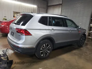 2023 Volkswagen Tiguan S z VIN 3VVFB7AX2PM100814, wystawiony jako Copart lot #79216424 z przebiegiem 4 748 mil mil oraz Szkoda całkowita • Salvage title. Historia ofert i sprzedaży dostępna na DreamBid. Obrazek 3.