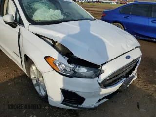 2019 Ford Fusion Hybrid SE with VIN 3FA6P0LU9KR195657, listed as a Copart auction lot 65602392 with 47,160 mi miles. Bid and sale history available at carsss.com. Image 9.