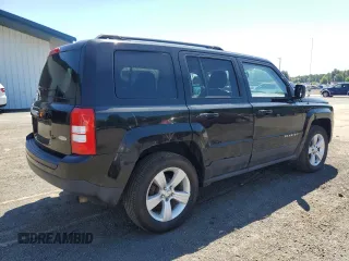 2016 Jeep Patriot Latitude с VIN 1C4NJRFB2GD647261, выставлен на аукционе Copart как лот 65777715 с пробегом 132 320 миль миль и Чистый • Clean title. История ставок и продаж доступна на DreamBid. Изображение 3.