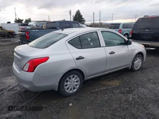 2013 Nissan Versa S with VIN 3N1CN7AP9DL843628, listed as a IAAI auction lot 40926893 with 130,543 mi miles and . Bid and sale history available at DreamBid. Image 4.