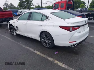 2020 Lexus ES 350 F Sport с VIN 58AGZ1B19LU053023, выставлен на аукционе IAAI как лот 42196802 с пробегом 100 306 миль миль и . История ставок и продаж доступна на DreamBid. Изображение 3.