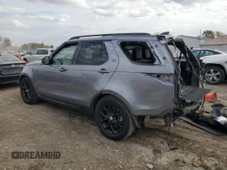 2020 Land Rover Discovery SE with VIN SALRG2RV6L2426662, listed as a Copart auction lot 76928444 with 98,796 mi miles and Salvage Title. Bid and sale history available at DreamBid. Image 2.