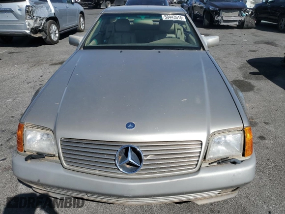 1992 Mercedes-Benz 500 z VIN WDBFA66E3NF060502, wystawiony jako Copart lot #50443615 z przebiegiem 99 956 mil mil oraz Czysty tytuł • Clean title. Historia ofert i sprzedaży dostępna na DreamBid. Obrazek 5.