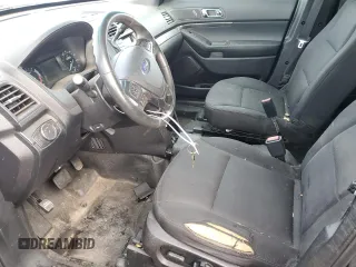 2017 Ford Police Interceptor Utility z VIN 1FM5K8AT3HGC86304, wystawiony jako Copart lot #81645544 z przebiegiem 138 022 mil mil oraz Czysty tytuł • Clean title. Historia ofert i sprzedaży dostępna na DreamBid. Obrazek 7.