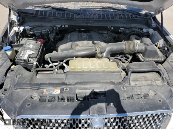 2018 Lincoln Navigator Select with VIN 5LMJJ3JT3JEL22480, listed as a Copart auction lot 51052065 with 96,120 mi miles and Salvage title. Bid and sale history available at DreamBid. Image 12.