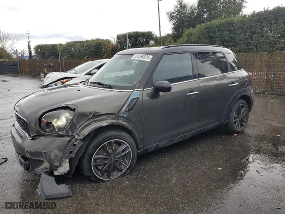 2014 MINI Cooper Countryman S with VIN WMWZC3C58EWP27718, listed as a Copart auction lot 44468325 with 84,531 mi miles and Salvage Title. Bid and sale history available at carsss.com. Image 1.