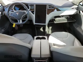 2013 Tesla Model S with VIN 5YJSA1CN8DFP27011, listed as a Copart auction lot 46340435 with Not Provided miles and Salvage Title. Bid and sale history available at DreamBid. Image 8.