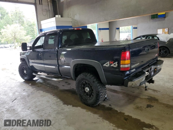 2006 GMC Sierra 2500HD SLT z VIN 1GTHK29DX6E253868, wystawiony jako Copart lot #72678614 z przebiegiem 215 767 mil mil oraz Szkoda całkowita • Salvage title. Historia ofert i sprzedaży dostępna na DreamBid. Obrazek 2.