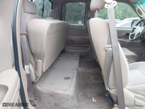 2002 Toyota Tundra SR5 with VIN 5TBRT34142S299780, listed as a IAAI auction lot 41981947 with 232,764 mi miles. Bid and sale history available at carsss.com. Image 8.