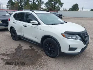 2017 Nissan Rogue SV with VIN 5N1AT2MT5HC770423, listed as a IAAI auction lot 41158488 with 94,218 mi miles. Bid and sale history available at carsss.com. Image 1.