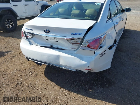 2013 Hyundai Sonata with VIN KMHEC4A49DA079878, listed as a IAAI auction lot 42153088 with 112,271 mi miles and . Bid and sale history available at carsss.com. Image 6.