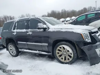 2016 Cadillac Escalade Luxury Collection with VIN 1GYS4BKJ2GR112460, listed as a IAAI auction lot 41498174 with 139,457 mi miles. Bid and sale history available at carsss.com. Image 14.