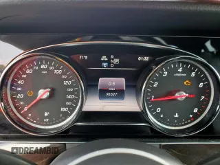 2019 Mercedes-Benz E-Class E 300 with VIN WDDZF4JB8KA587807, listed as a Copart auction lot 51324935 with 96,527 mi miles and Clean Title. Bid and sale history available at carsss.com. Image 9.