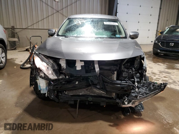 2017 Nissan Rogue SL with VIN JN8AT2MV5HW260811, listed as a Copart auction lot 45380145 with 143,158 mi miles and Salvage title. Bid and sale history available at DreamBid. Image 5.