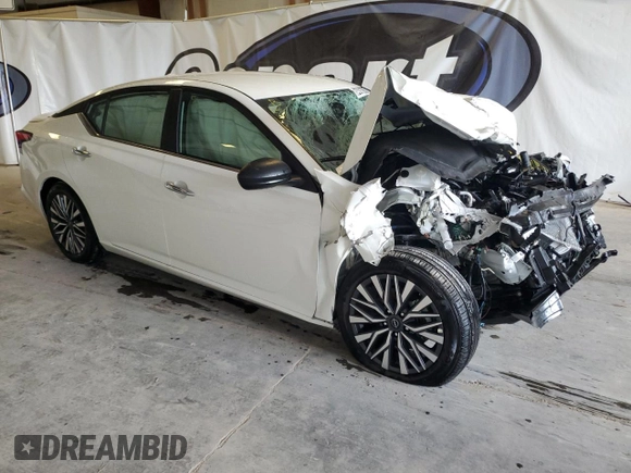 2025 Nissan Altima SV with VIN 1N4BL4DV2SN378569, listed as a Copart auction lot 54456175 with Not Provided miles and Clean Title. Bid and sale history available at DreamBid. Image 4.