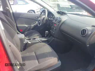 2006 Pontiac G6 1SV z VIN 1G2ZF55B164212828, wystawiony jako IAAI lot #41624532 z przebiegiem 115 263 mil mil oraz . Historia ofert i sprzedaży dostępna na DreamBid. Obrazek 5.