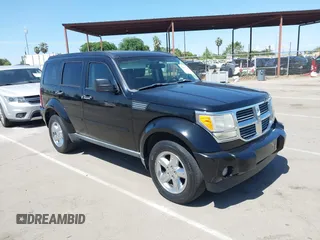 2007 Dodge Nitro SLT with VIN 1D8GU58K87W550402, listed as a IAAI auction lot 42068726 with 112,496 mi miles. Bid and sale history available at carsss.com. Image 1.