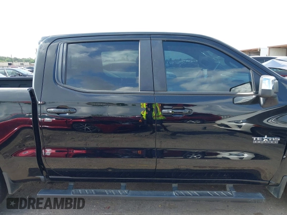 2021 Chevrolet Silverado 1500 LT with VIN 3GCUYDED0MG127278, listed as a IAAI auction lot 42085778 with 95,177 mi miles and . Bid and sale history available at DreamBid. Image 13.