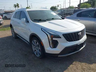 2022 Cadillac XT4 FWD Premium Luxury с VIN 1GYFZCR48NF138181, выставлен на аукционе IAAI как лот 42187527 с пробегом Не указан миль и . История ставок и продаж доступна на DreamBid. Изображение 1.