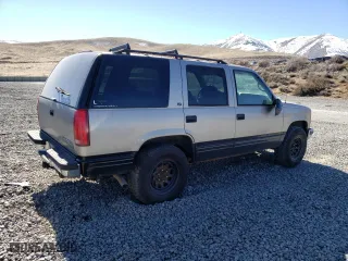 1999 Chevrolet Tahoe Z71 with VIN 1GNEK13R9XJ305234, listed as a Copart auction lot 46340405 with 159,313 mi miles and Clean Title. Bid and sale history available at carsss.com. Image 3.