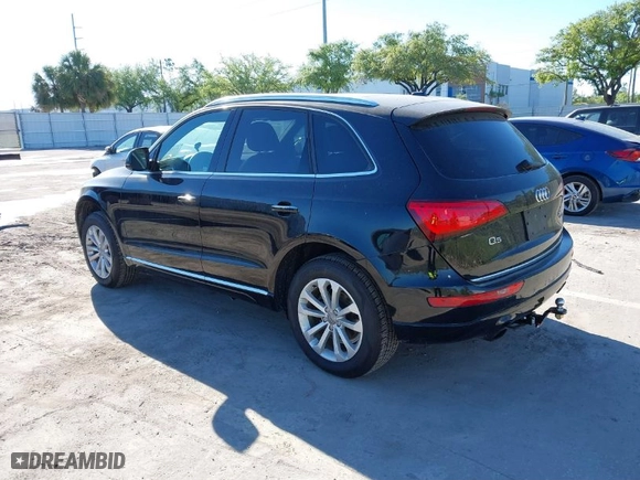 2016 Audi Q5 Premium with VIN WA1C2AFP0GA034777, listed as a IAAI auction lot 41827192 with 139,365 mi miles. Bid and sale history available at carsss.com. Image 3.