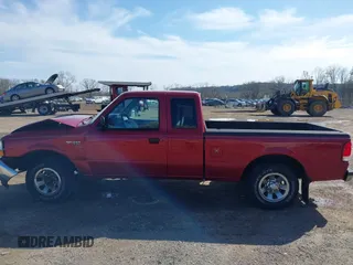 2000 Ford Ranger XL with VIN 1FTYR14V3YTA72602, listed as a IAAI auction lot 41984388 with 125,256 mi miles. Bid and sale history available at carsss.com. Image 14.