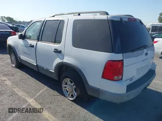 2003 Ford Explorer XLT with VIN 1FMZU63K93UC17079, listed as a IAAI auction lot 42301417 with 137,632 mi miles and . Bid and sale history available at DreamBid. Image 3.