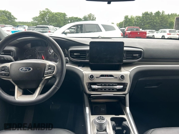2023 Ford Explorer XLT with VIN 1FMSK8DH3PGB14248, listed as a IAAI auction lot 42842415 with 32,092 mi miles and . Bid and sale history available at DreamBid. Image 18.