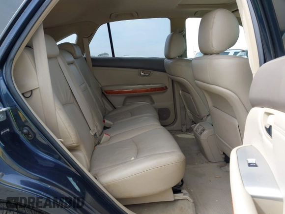 2005 Lexus RX 330 with VIN JTJHA31U050089558, listed as a IAAI auction lot 41841539 with 191,096 mi miles and . Bid and sale history available at carsss.com. Image 8.
