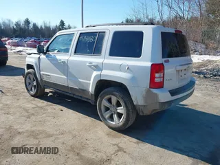 2016 Jeep Patriot High Altitude with VIN 1C4NJRFB9GD595997, listed as a IAAI auction lot 41741180 with 136,115 mi miles and . Bid and sale history available at DreamBid. Image 3.
