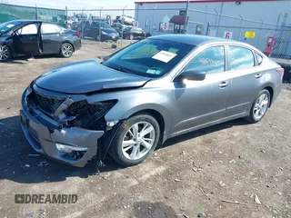 2014 Nissan Altima 2.5 with VIN 1N4AL3AP0EC291992, listed as a IAAI auction lot 41869836 with 70,471 mi miles. Bid and sale history available at carsss.com. Image 2.