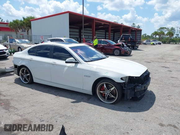 2014 BMW 5 Series 535i xDrive with VIN WBA5B3C56ED536747, listed as a IAAI auction lot 41900220 with 132,757 mi miles and . Bid and sale history available at carsss.com. Image 1.