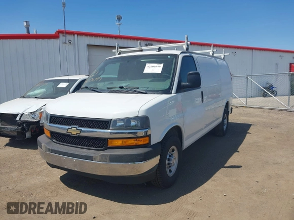 2019 Chevrolet Express Cargo with VIN 1GCWGAFP3K1249390, listed as a IAAI auction lot 42101049 with 82,211 mi miles. Bid and sale history available at carsss.com. Image 12.