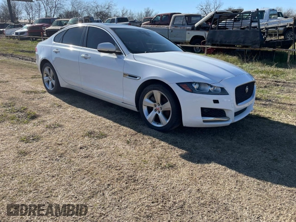 2018 Jaguar XF 25t with VIN SAJBR4FX5JCY70175, listed as a Copart auction lot 87513975 with 127,416 mi miles and Clean Title. Bid and sale history available at carsss.com. Image 1.