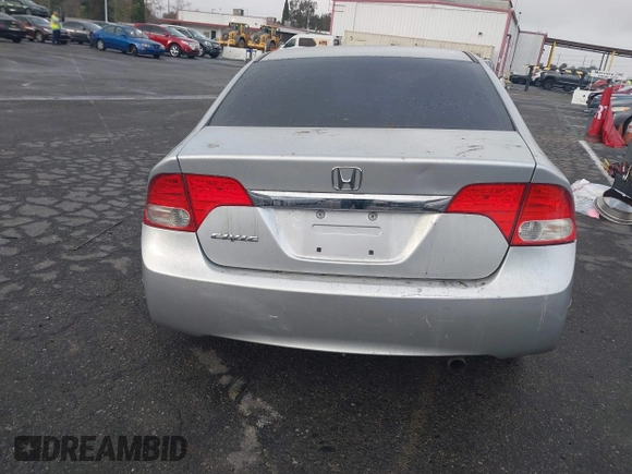2011 Honda Civic EX-L z VIN 2HGFA1F94BH522892, wystawiony jako IAAI lot #41093650 z przebiegiem 147 497 mil mil oraz . Historia ofert i sprzedaży dostępna na DreamBid. Obrazek 16.