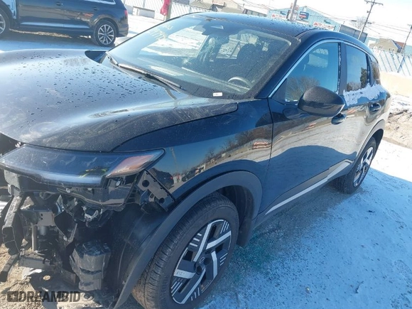 2025 Nissan Kicks SV with VIN 3N8AP6CA1SL320770, listed as a IAAI auction lot 41223395 with 1,364 mi miles. Bid and sale history available at carsss.com. Image 2.