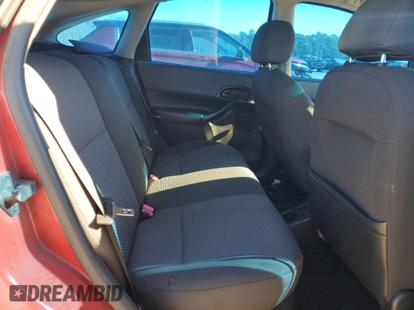 2007 Ford Focus S with VIN 1FAFP37N47W183716, listed as a Copart auction lot 87702785 with 203,315 mi miles and Salvage Title. Bid and sale history available at carsss.com. Image 10.